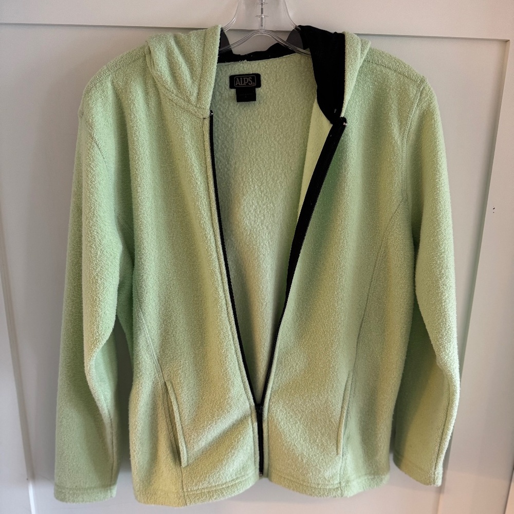 ALPS fleece hoodie sz small, green zip